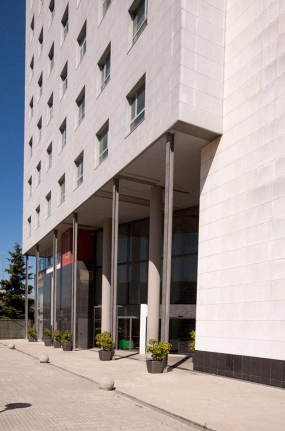 B&B Hotel Barcelona Mollet Porta De Gallecs Mollet del Valles Ngoại thất bức ảnh