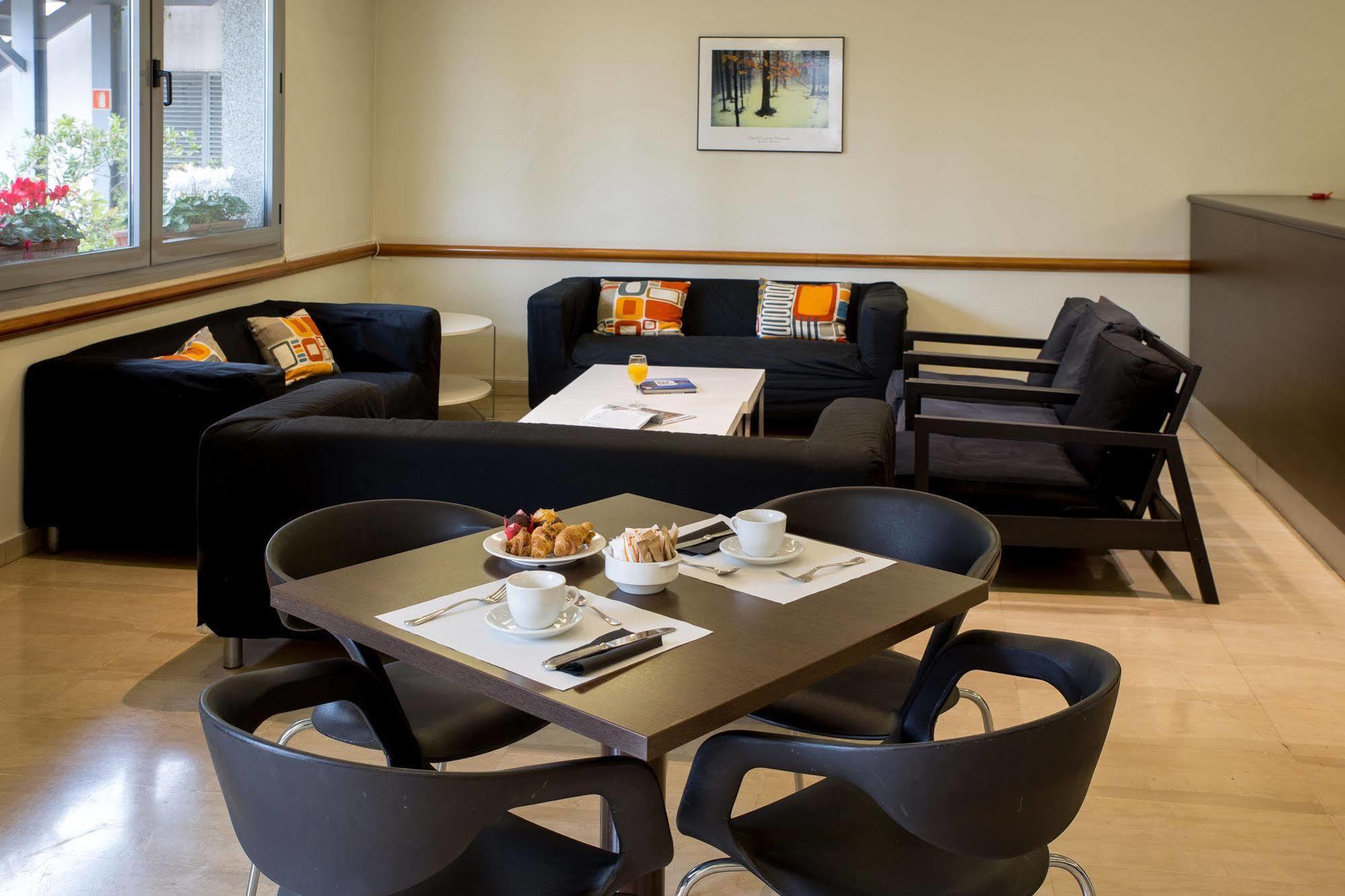 B&B Hotel Barcelona Mollet Porta De Gallecs Mollet del Valles Ngoại thất bức ảnh